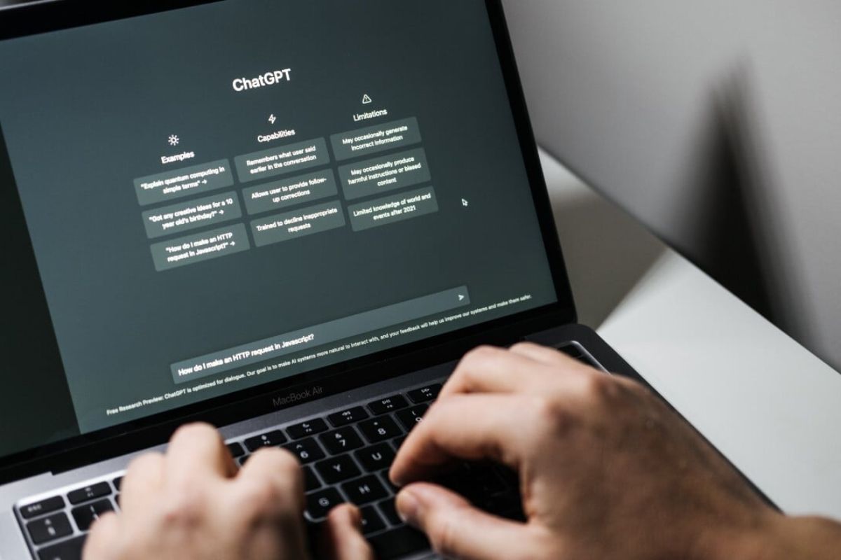 Why ChatGPT Sounds Right Even When It’s Wrong